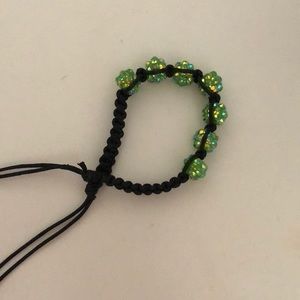 SUPER PRETTY GREEN BRACELET